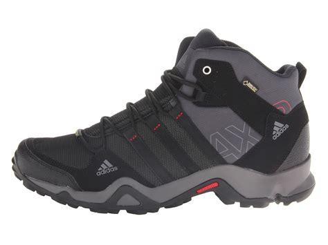 adidas Outdoor Men's AX 2 Mid GTX 